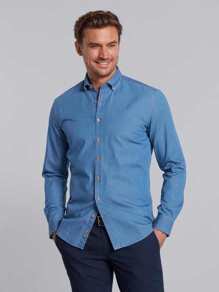 Chemise cintrée en denim bleu  - Col Boutonné Chemises Homme