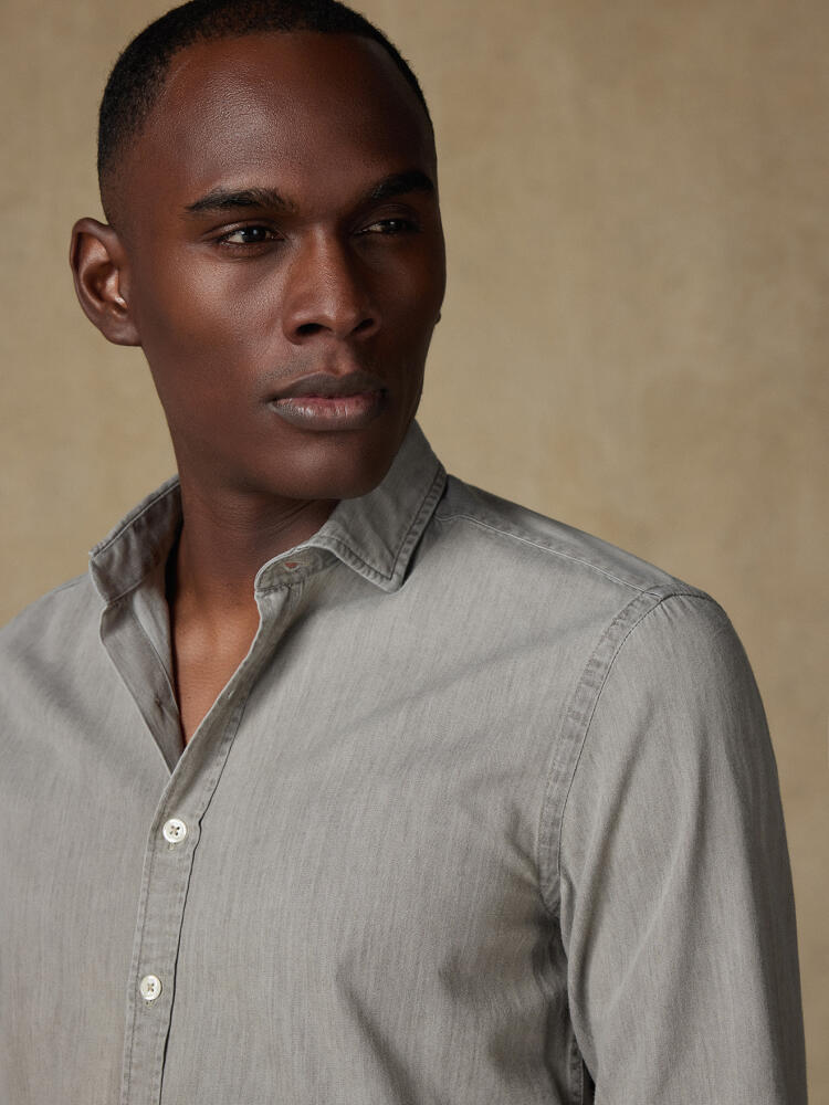Chemise cintrée Darcy en denim grège Chemises Homme