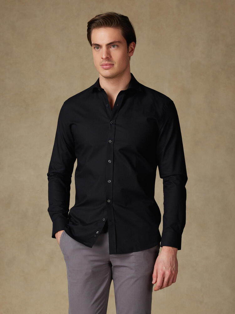 Chemise cintrée Alban noire - Petit col Chemises Homme