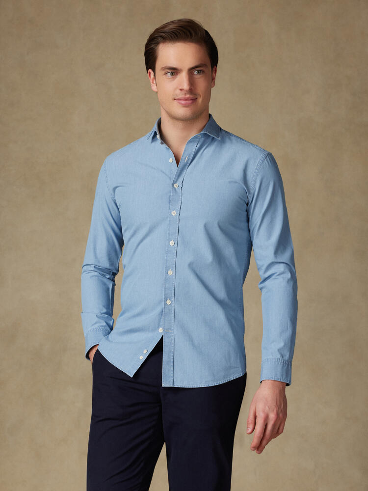 Chemise cintrée Dane en denim ciel  - Petit col Chemises Homme