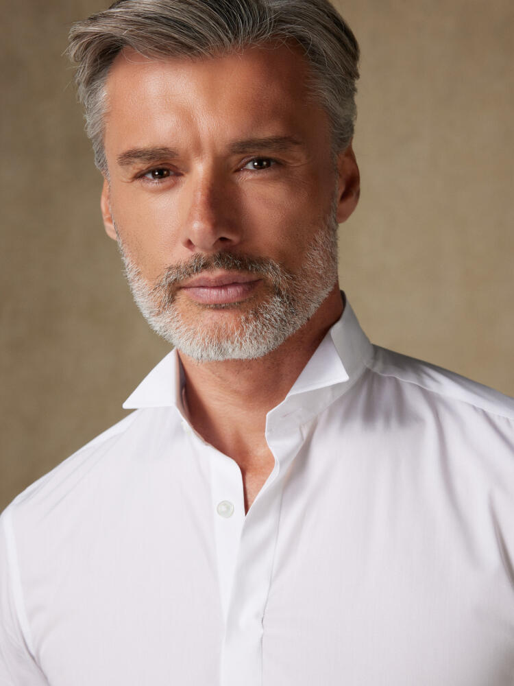 Chemise cintrée en popeline royale blanche - Col cassé Chemises Homme