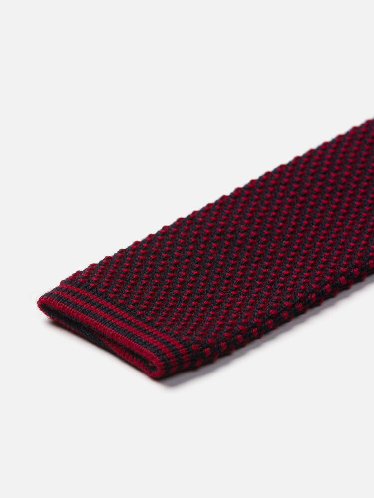 Chemise fine en tricot rouge Cravates